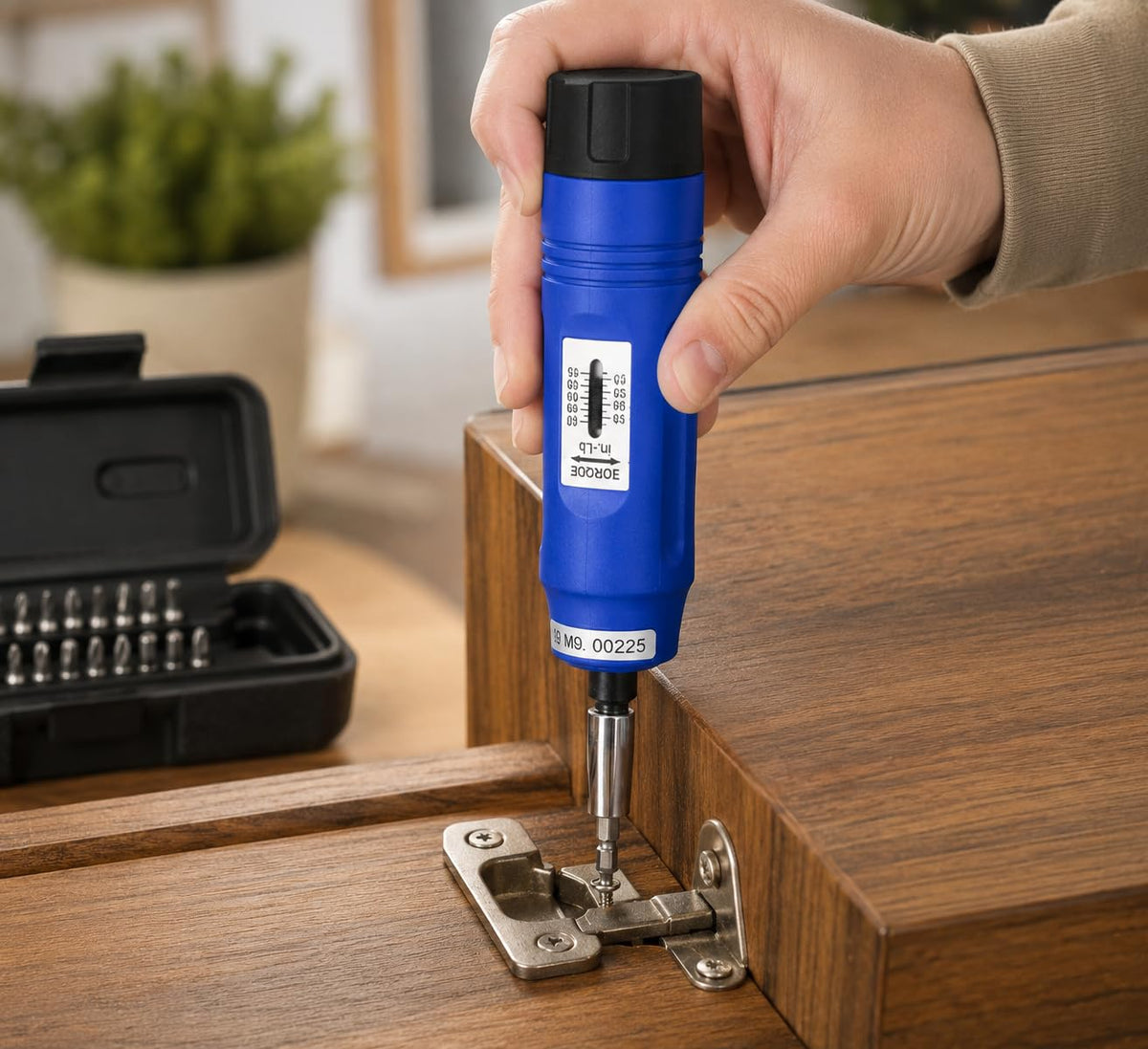 21-Piece Adjustable Torque Screwdriver Set 1/4-Inch Drive K68541