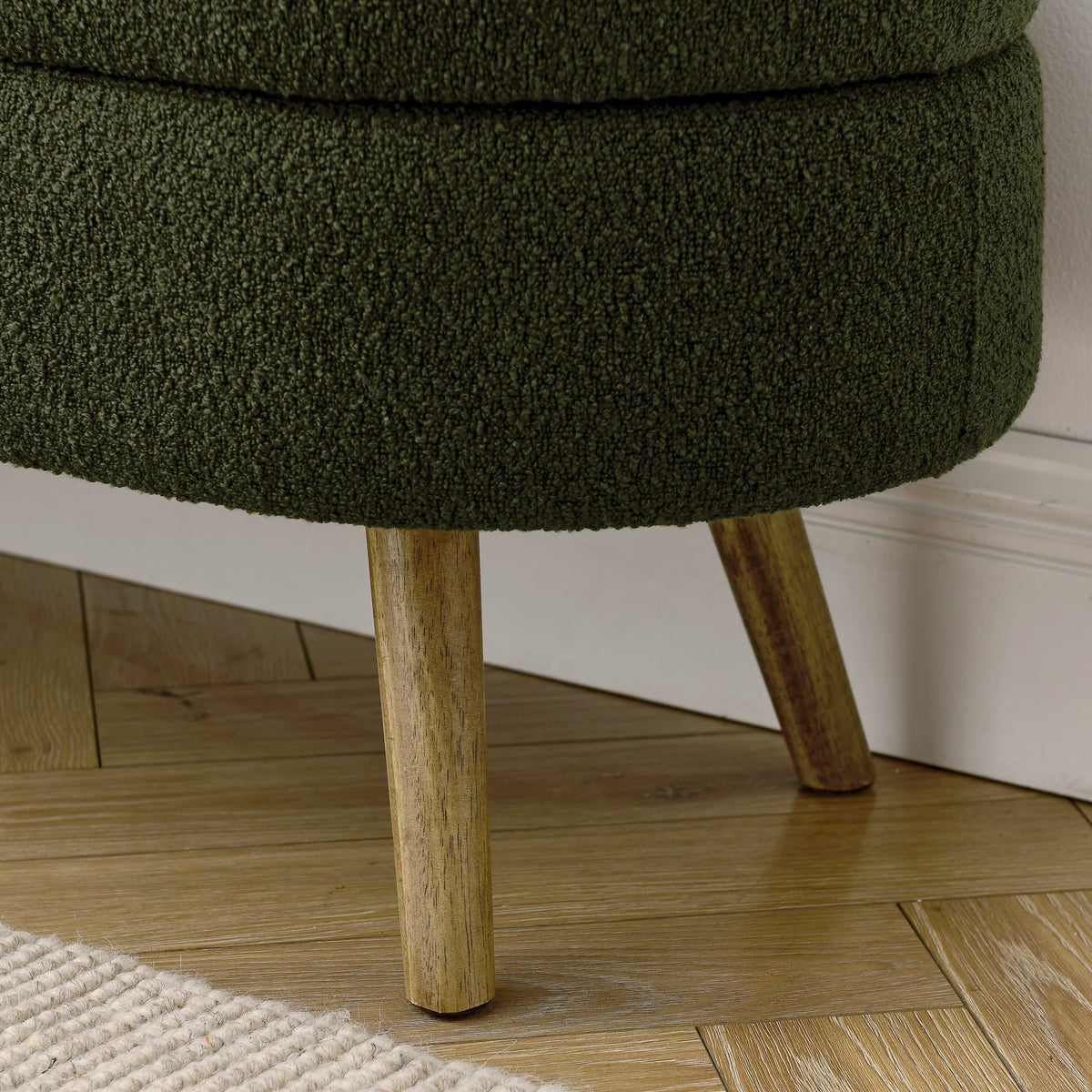 Oval Storage Bench with Rubber Wood Legs, Green K654837